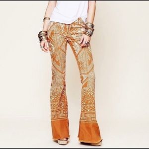 ISO Free People Bali Discharge Flare Camel 28 / 29